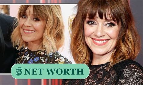 zoe henry net worth